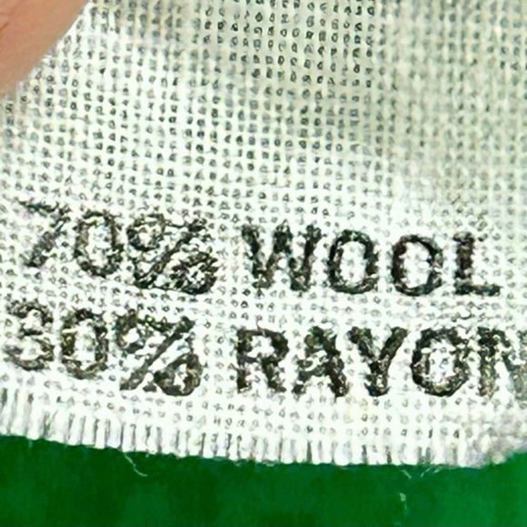 Vintage Adolfo New York Knit Skirt Suit Set Green & White | 70% Wool | Size S - Picture 6 of 8